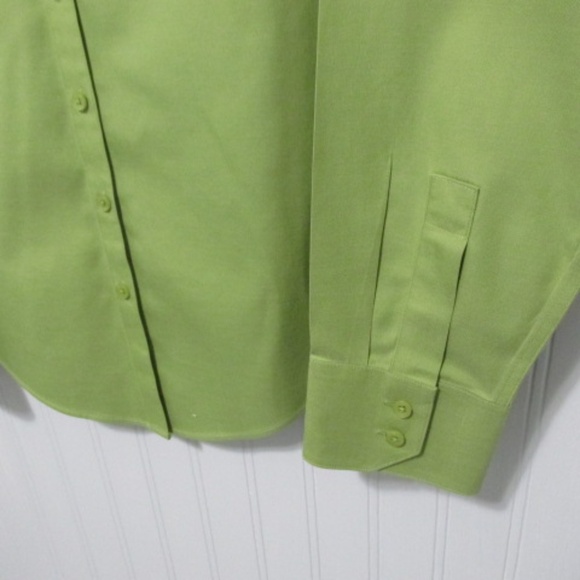 Talbots Green Dress Shirt, Size 8P - Picture 5 of 8